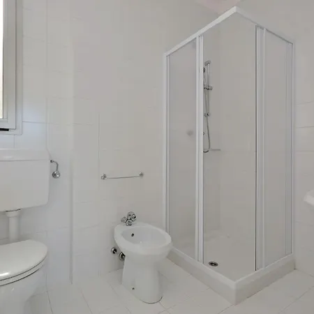 Lejlighed Familiar Flat With Swimming Pool